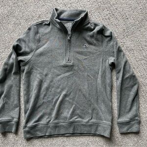 Boys Vineyard Vines Grey Half Zip Pullover. Size Small